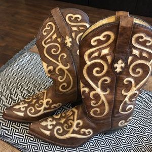 Tony Lama cowboy boots